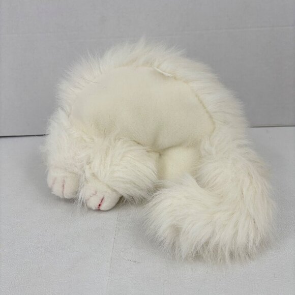 Vintage Persian Cat Plush White Realistic Stuffed Animal Red Heart Shape Nose - Picture 6 of 8